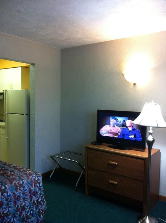 East Street Inn & Suites Tipton Luaran gambar